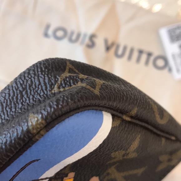 Louis Vuitton Mini Pochette 2018 Holiday Collection - Picture 6 of 11